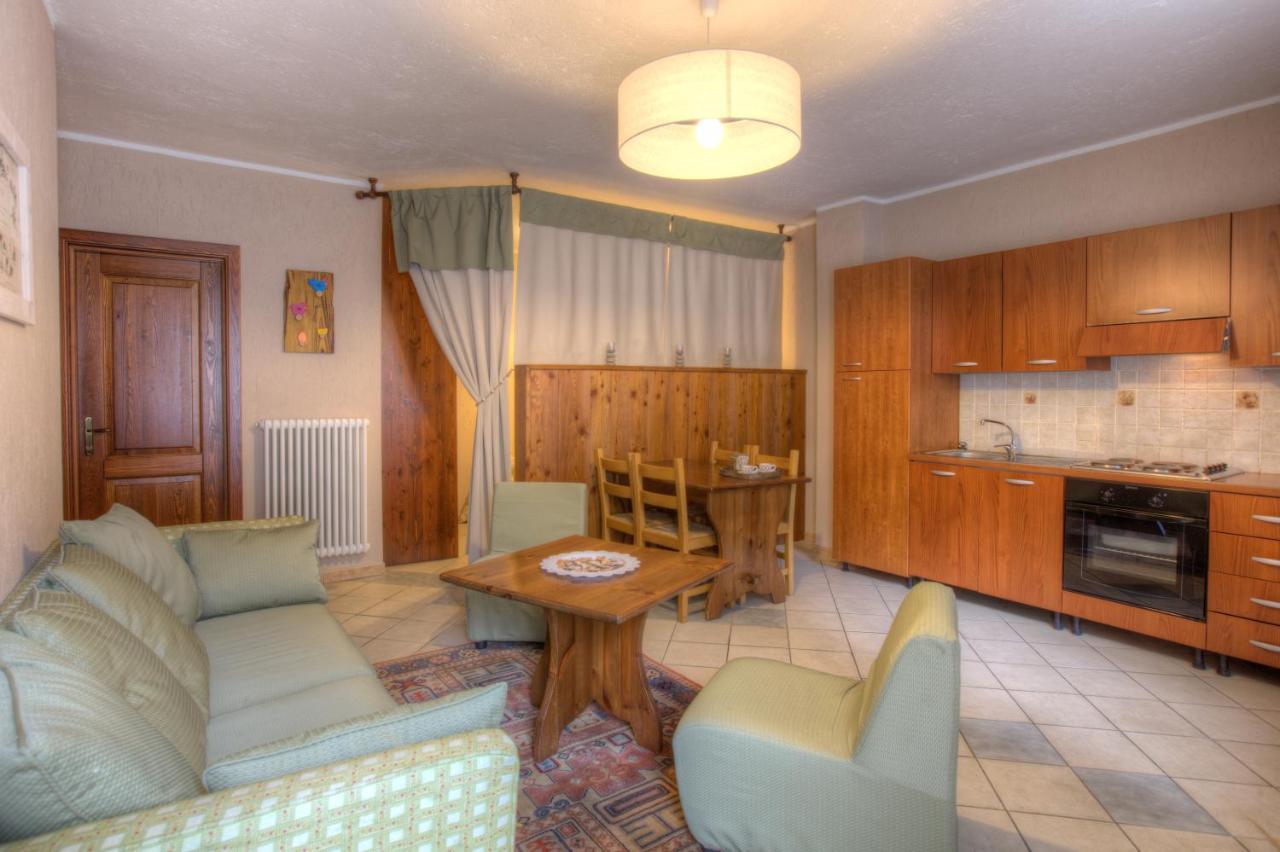 Residence Le Talus Courmayeur Exterior foto